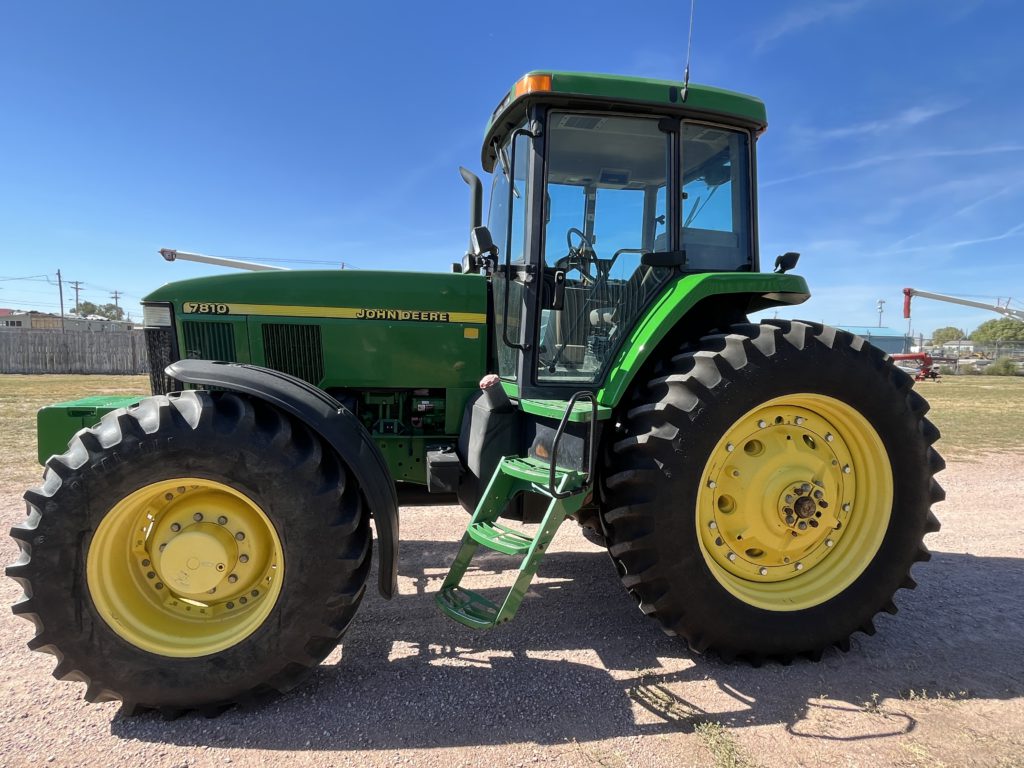 Premier John Deere Collector Tractor Auction - Westra Auction Land ...